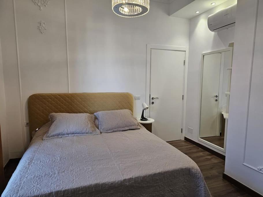 Deluxe Flat With Garden_Tirana Apartment ภายนอก รูปภาพ